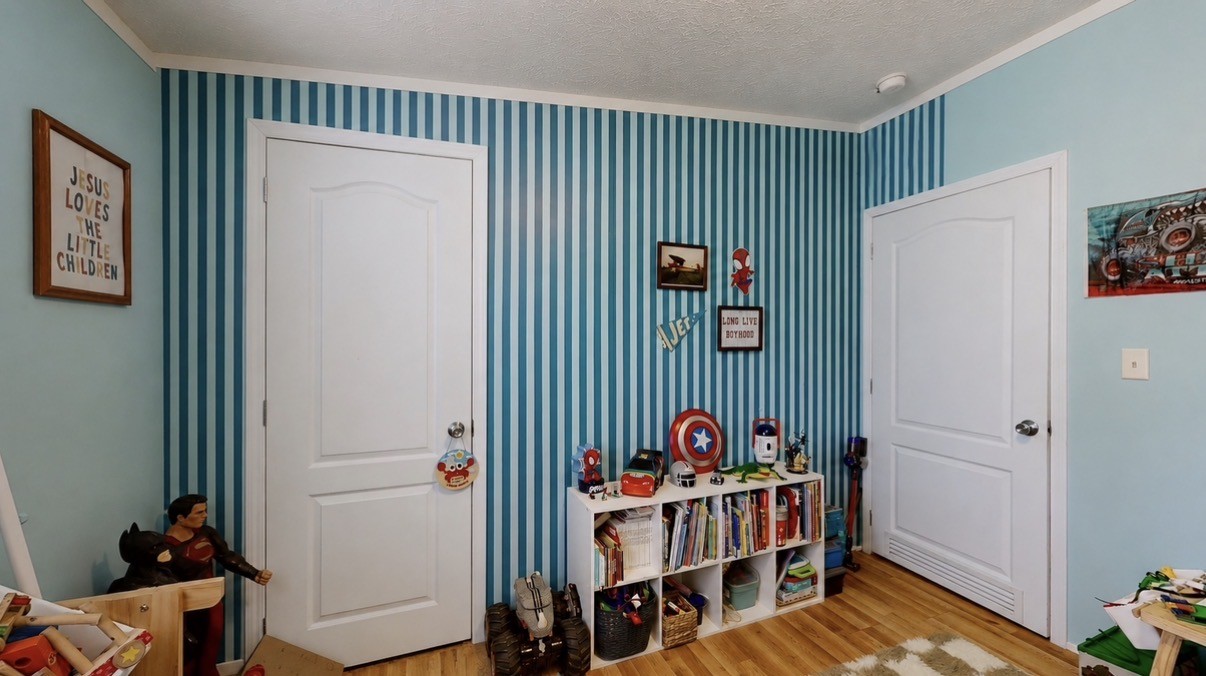 133 Cleveland Road Wartrace, TN 37183 - Photo 10 of 23 a children room with furniture and toys
