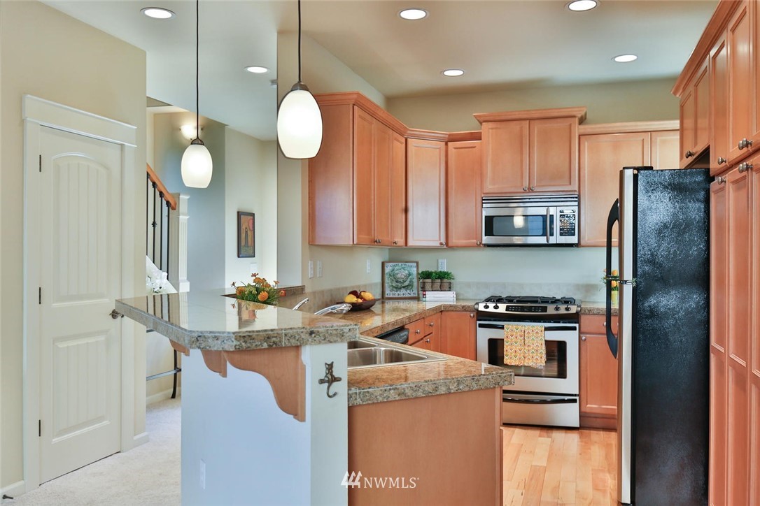 827 235th Place Southeast, Unit 38 Bothell, WA 98021 - Photo 8 of 23