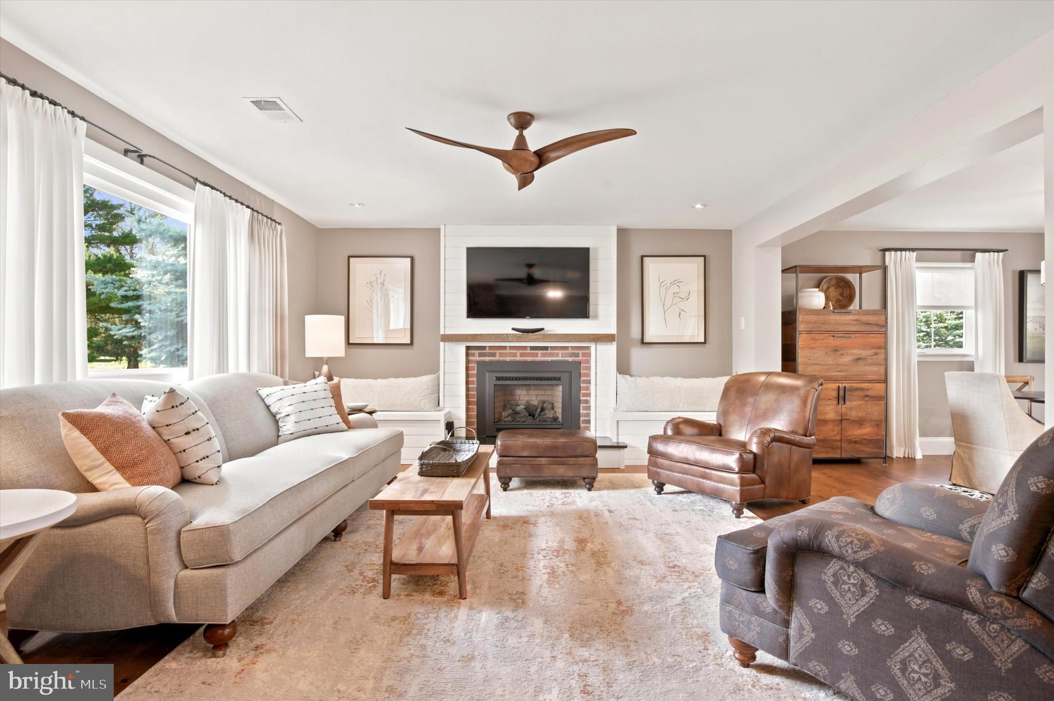 1317 Dell Road Norristown, PA 19403 - Photo 8 of 61 Living room , gas fireplace, raised granite hearth