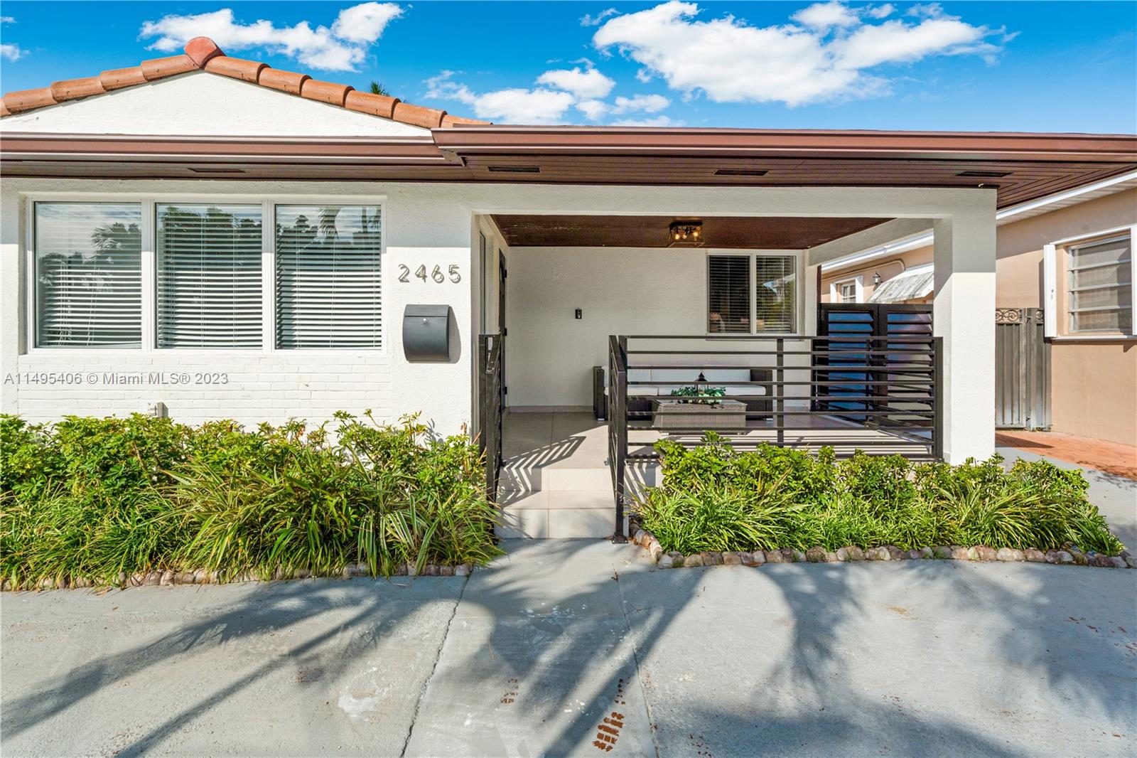 2465 Southwest 21st Terrace Miami, FL 33145 - Photo 5 of 45 front view of a house