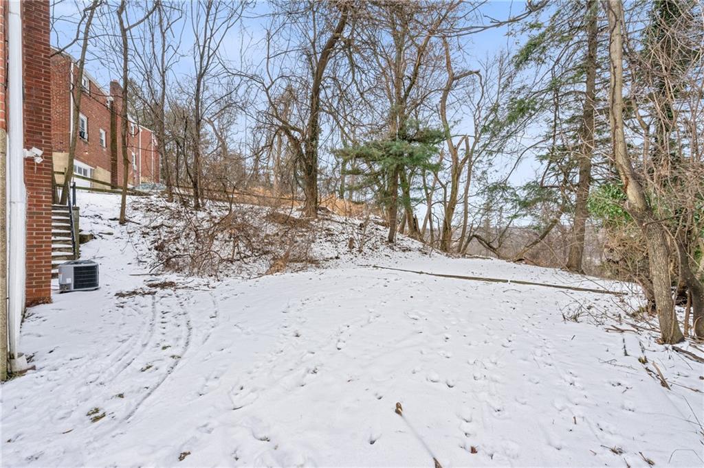 2041 Lindsay Road Pittsburgh, PA 15221 - Photo 23 of 24 a view of snow on a road