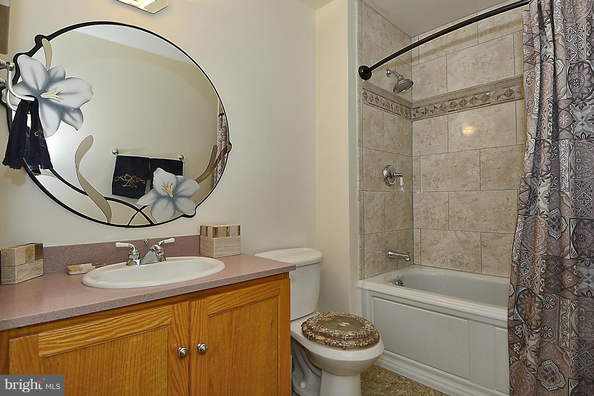1351 Shallow Ford Road Herndon, VA 20170 - Photo 23 of 27 Bath