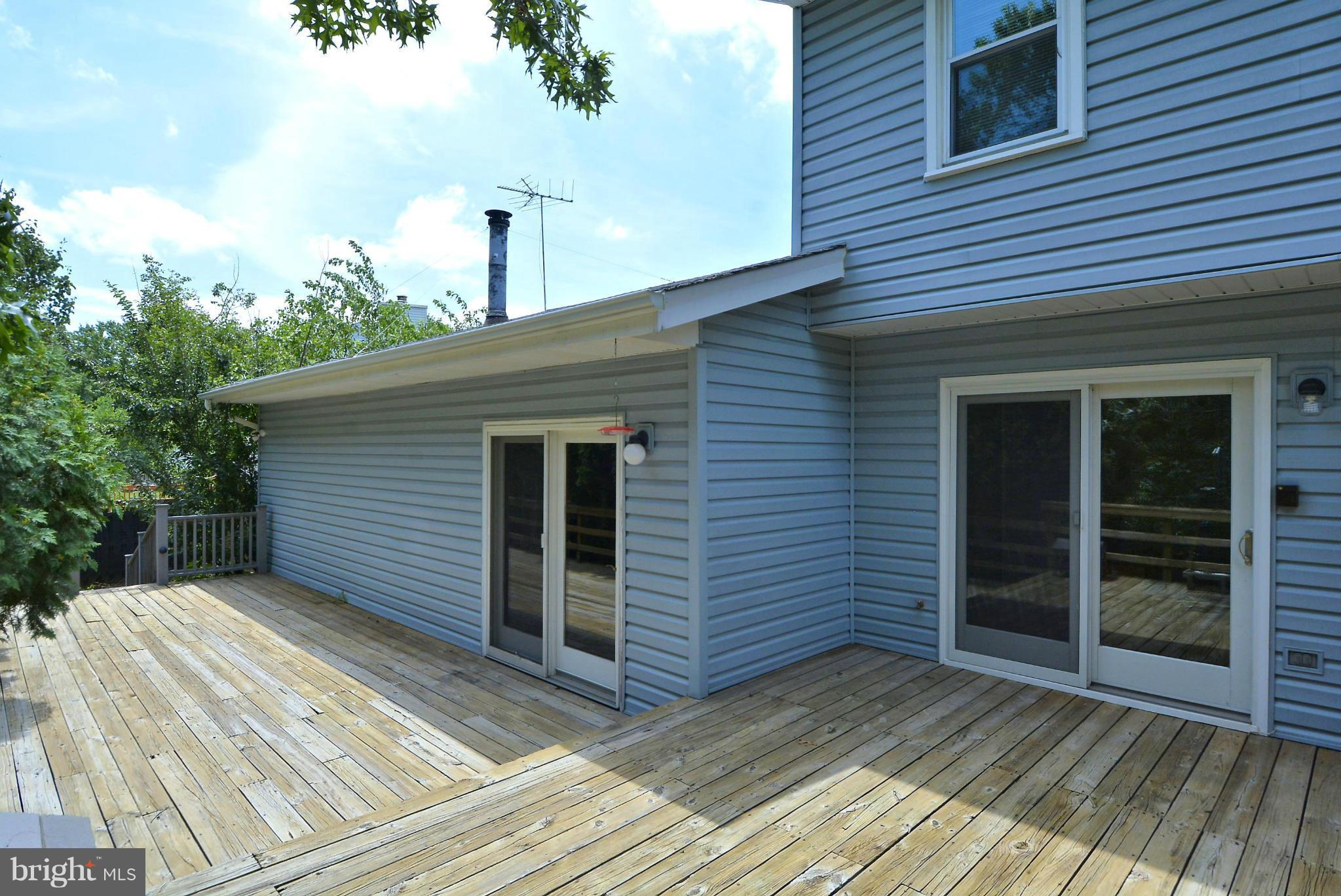 1351 Shallow Ford Road Herndon, VA 20170 - Photo 26 of 27 Exterior (Rear)