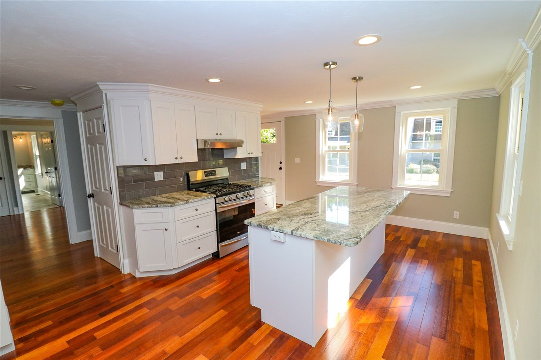 6 Rawson Road Cumberland, RI 02864 - Photo 17 of 40