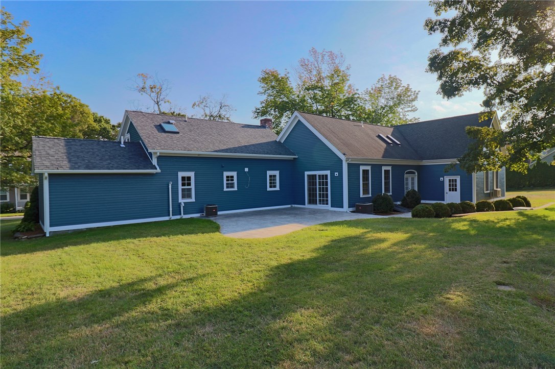 6 Rawson Road Cumberland, RI 02864 - Photo 6 of 40