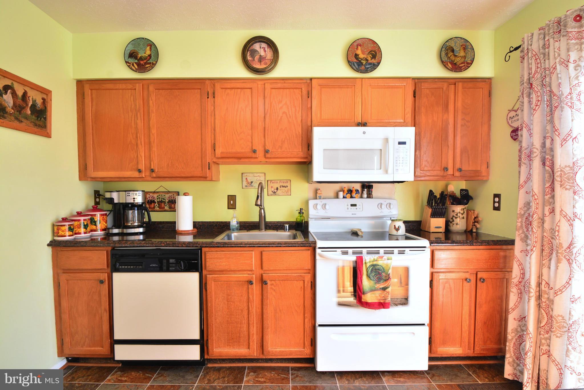 2 Bellfalls Way Baltimore, MD 21236 - Photo 14 of 27 Kitchen