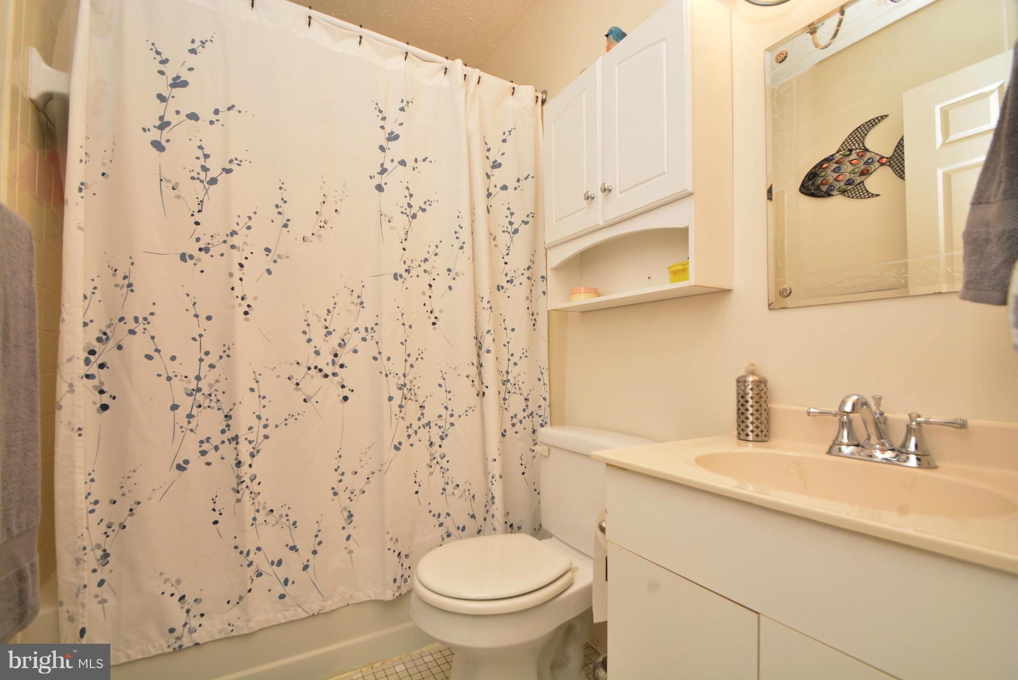 2 Bellfalls Way Baltimore, MD 21236 - Photo 17 of 27 Bath