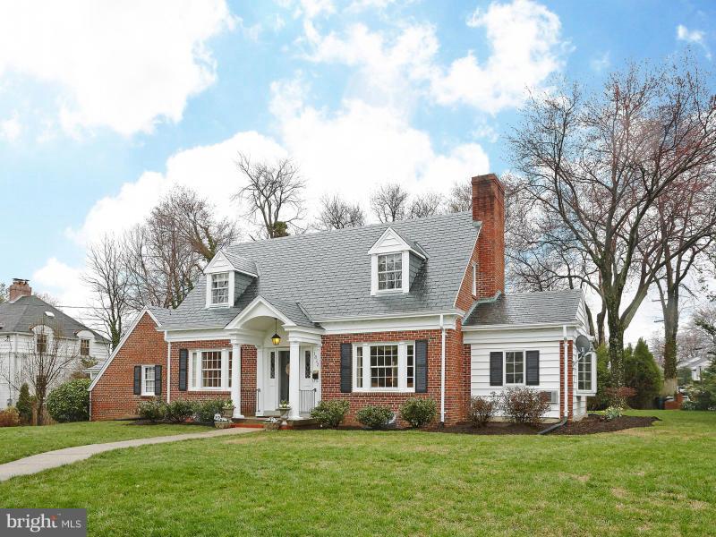 1812 Myrtle Road Silver Spring, MD 20902 - Photo 2 of 30 Exterior (Front)