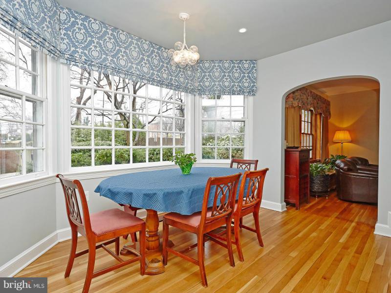 1812 Myrtle Road Silver Spring, MD 20902 - Photo 10 of 30 Dining Room