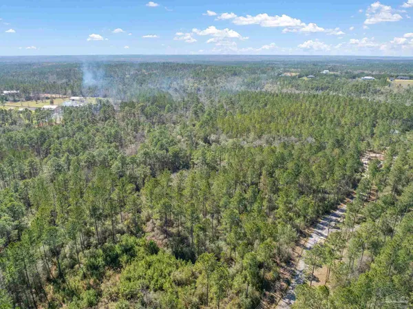 $305,000 | 42 Buffalo Crk Drive, Pace, FL 32571