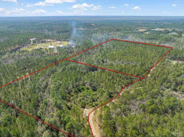 $305,000 | 42 Buffalo Crk Drive, Pace, FL 32571