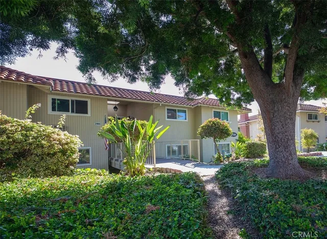 $311,000 | 2184 D Via Mariposa East, Unit D, Laguna Woods, CA 92637