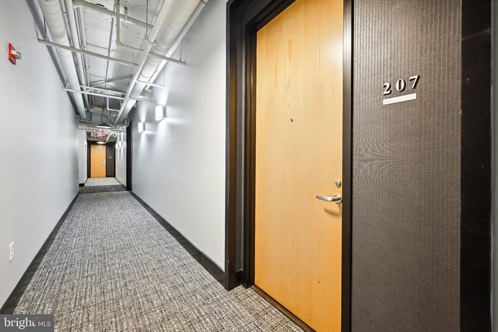 1700 Kalorama Road Northwest, Unit 207 Washington, DC 20009 - Photo 18 of 40 a view of hallway