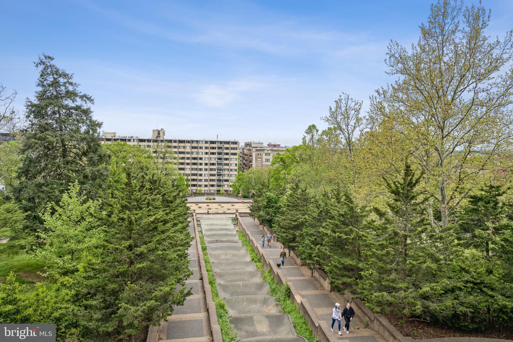 1700 Kalorama Road Northwest, Unit 207 Washington, DC 20009 - Photo 37 of 40 a view of a pathway both side of building
