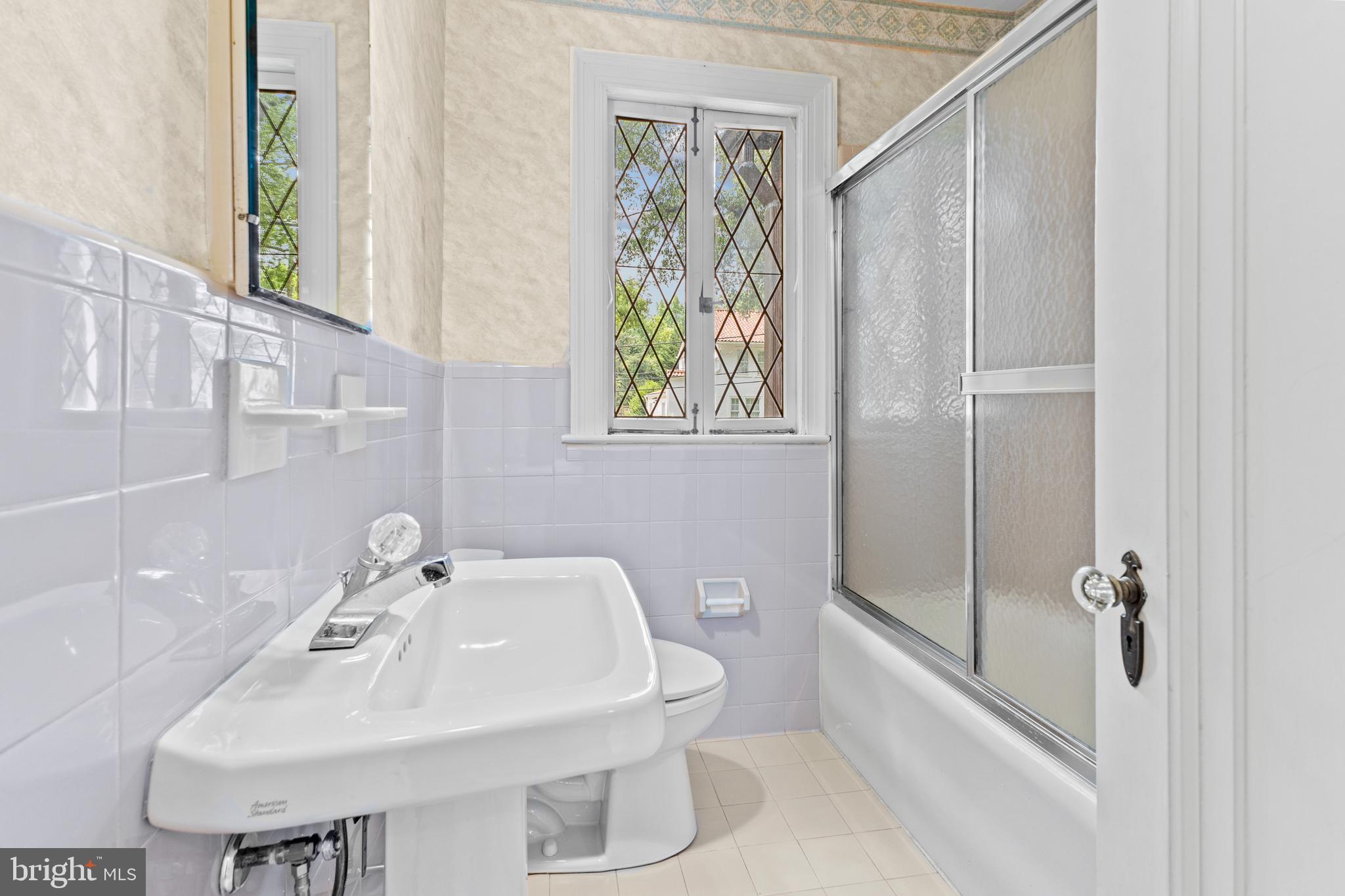 5035 Reno Road Northwest Washington, DC 20008 - Photo 18 of 39 Gallery Image 18