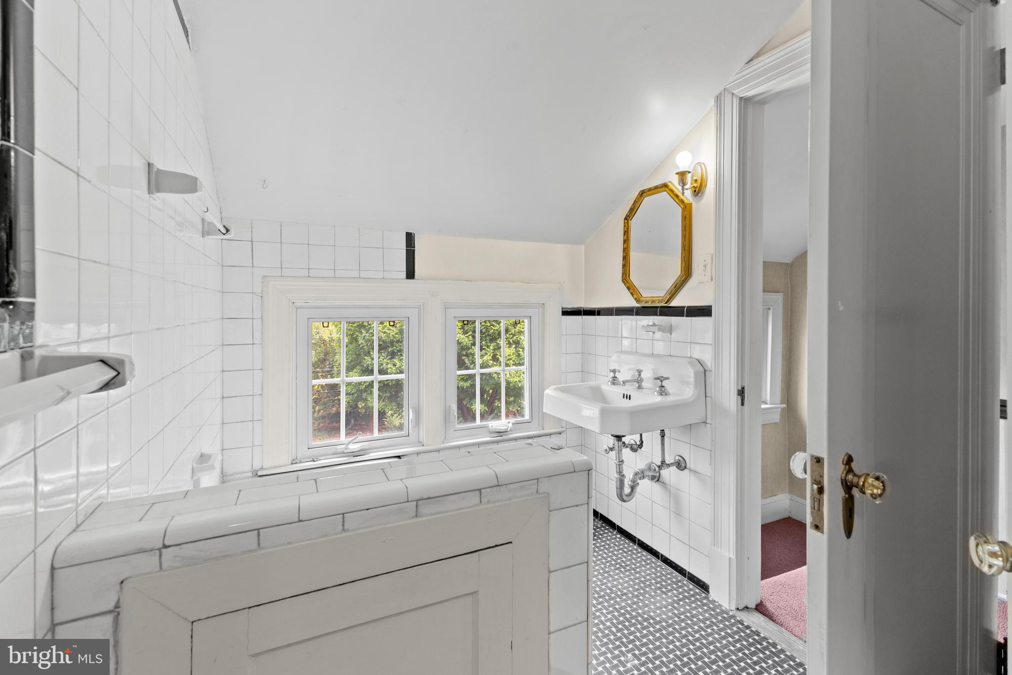 5035 Reno Road Northwest Washington, DC 20008 - Photo 22 of 39 Gallery Image 22