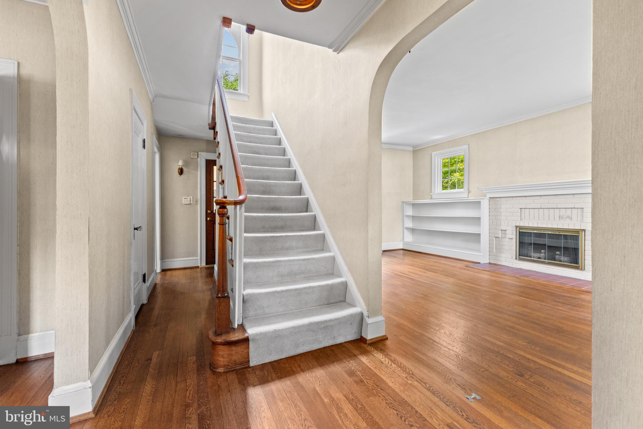 5035 Reno Road Northwest Washington, DC 20008 - Photo 6 of 39 Gallery Image 6