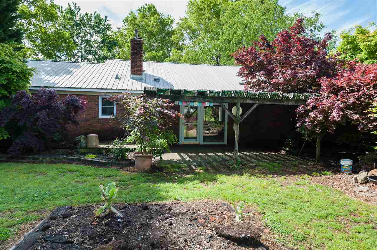 1731 Hanging Rock Road Boiling Springs, SC 29316 - Photo 33 of 36 Gallery Image 33