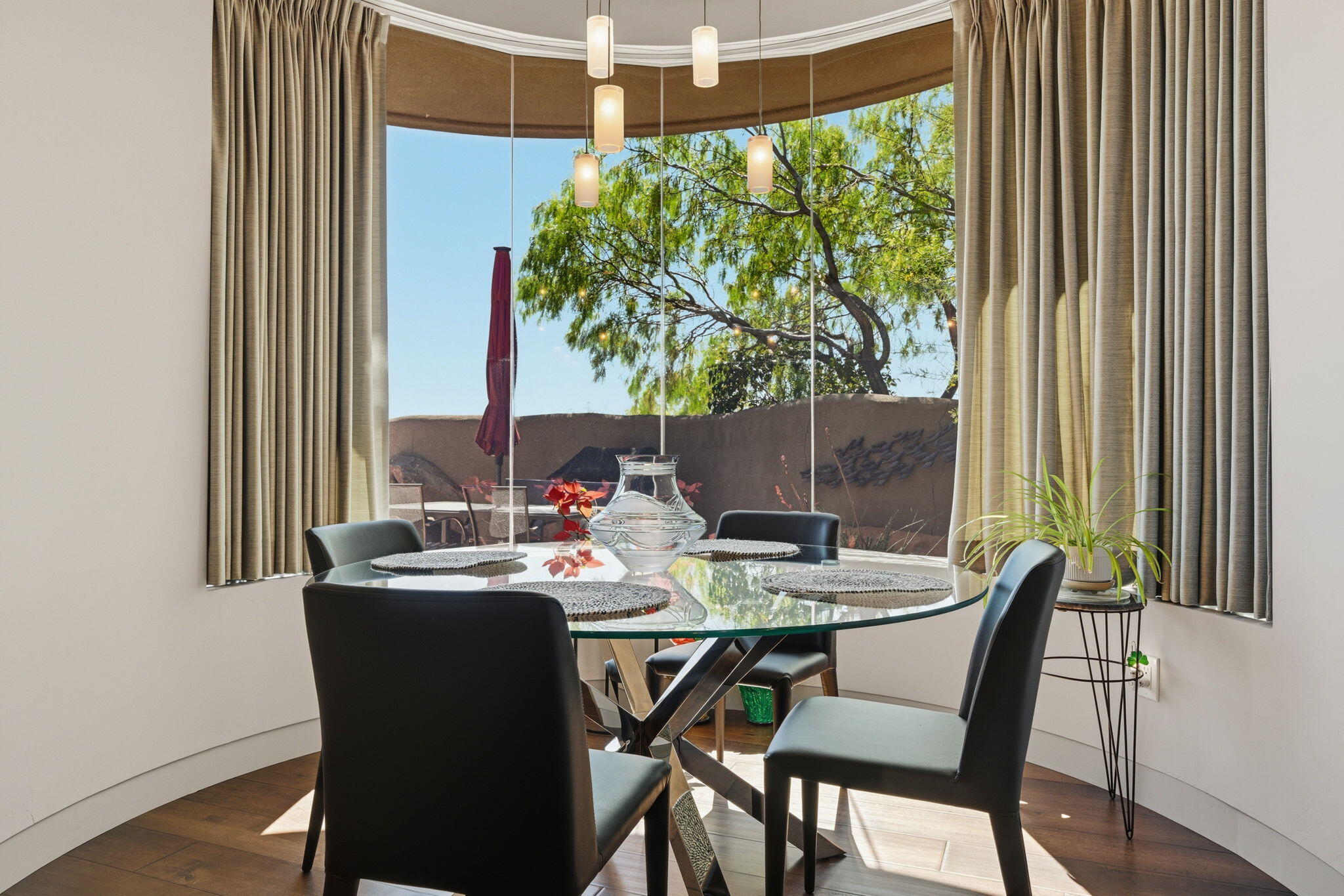 2331 West Entrada Trail, Unit 85 St. George, UT 84770 - Photo 11 of 34 Dining Table