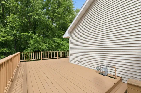$475,000 | 3130 West Rockport Park Drive, Janesville, WI 53548