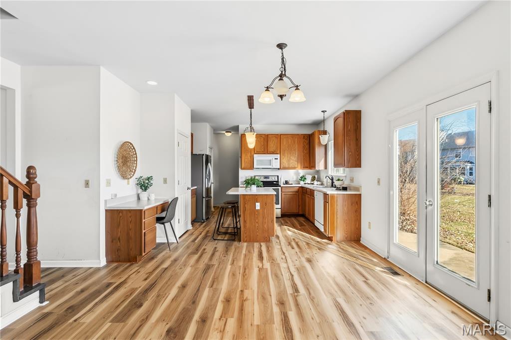 3908 Jost Farm Way Florissant, MO 63034 - Photo 14 of 40