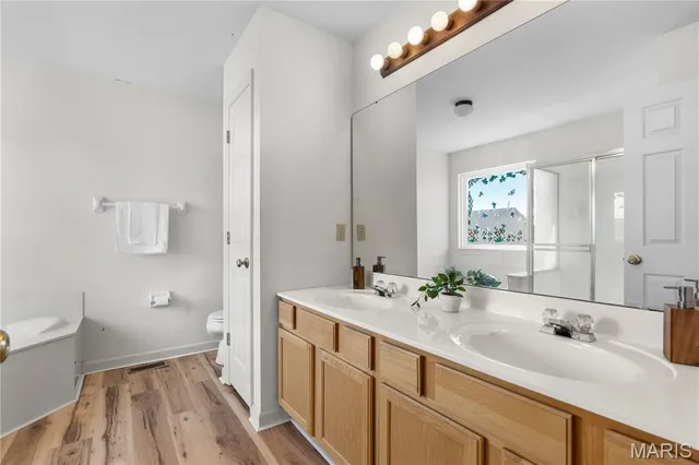 $375,000 | 3908 Jost Farm Way, Florissant, MO 63034