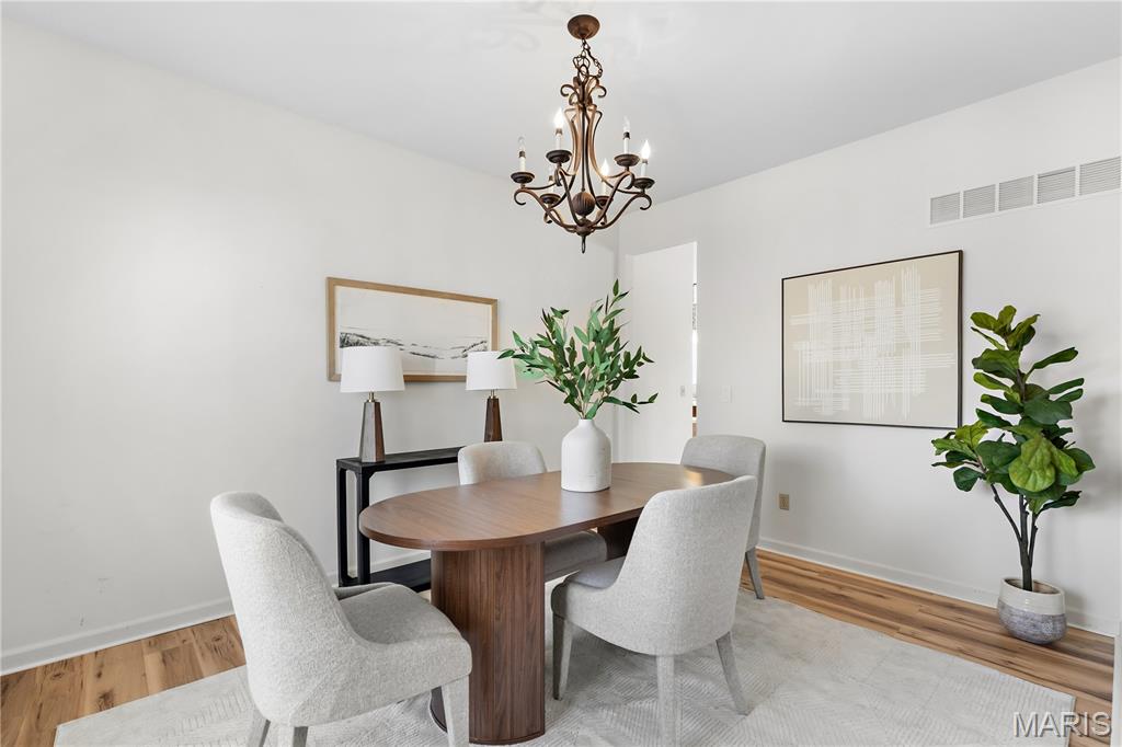 3908 Jost Farm Way Florissant, MO 63034 - Photo 5 of 40