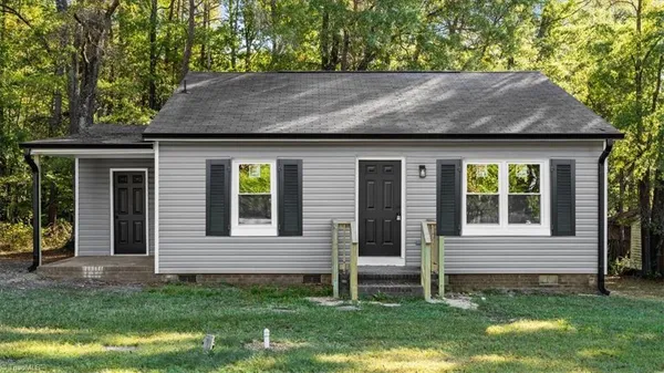 $1,050 | 718 Miles Street, Eden, NC 27288