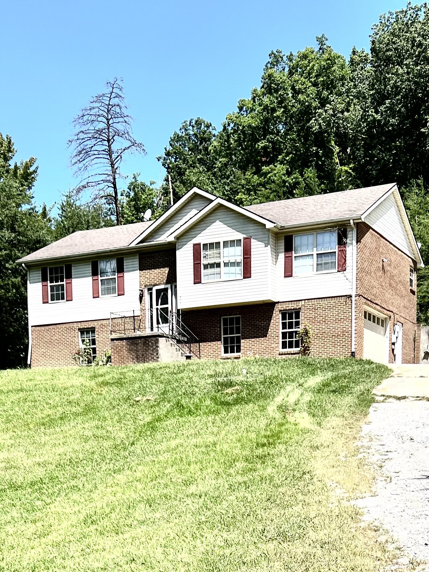 392 Mason Lake Road Berea, KY 40403 - Photo 1 of 42 0C32EAD4-6606-4970-AEA3-C14B281C447C