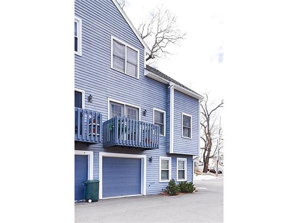 57 Victory Road, Unit 1 Boston, MA 02122 - Photo 4 of 18 Gallery Image 4