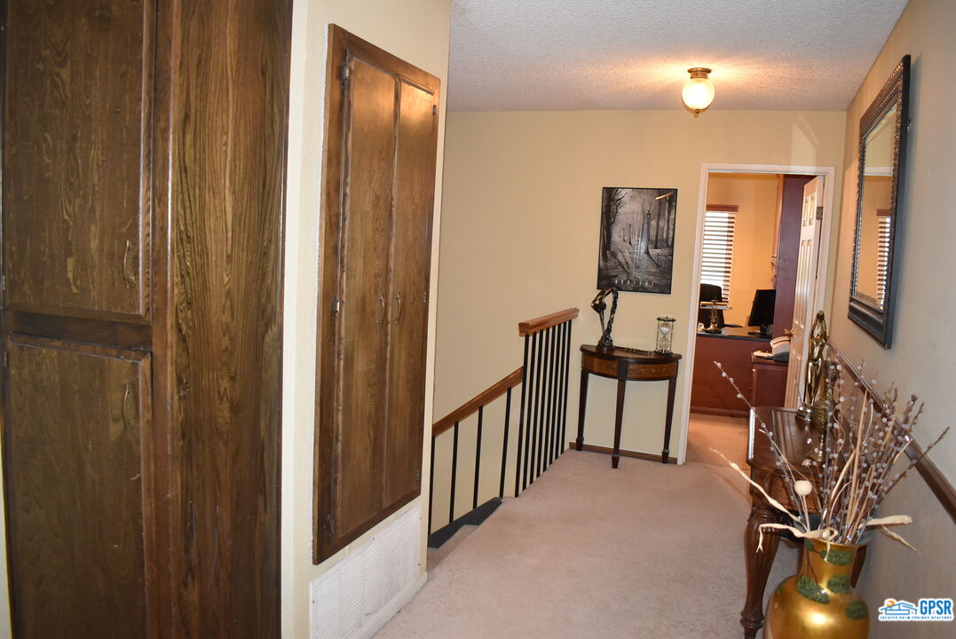 6801 Rycroft Drive Riverside, CA 92506 - Photo 43 of 48 Gallery Image 43