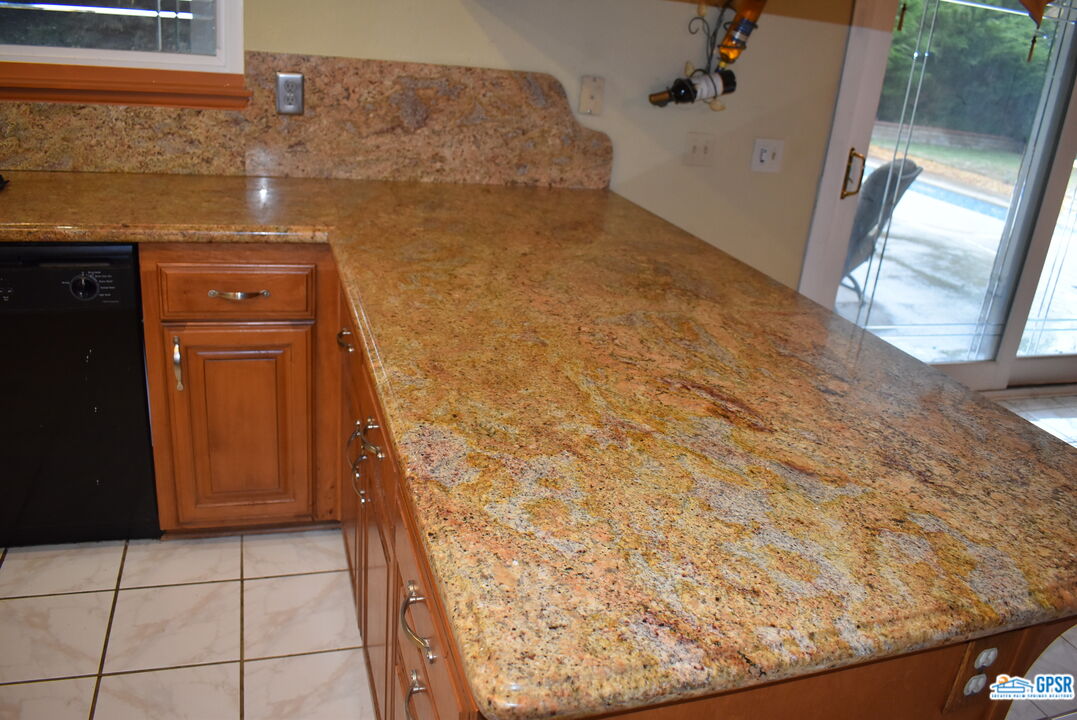 6801 Rycroft Drive Riverside, CA 92506 - Photo 10 of 48 Gallery Image 10