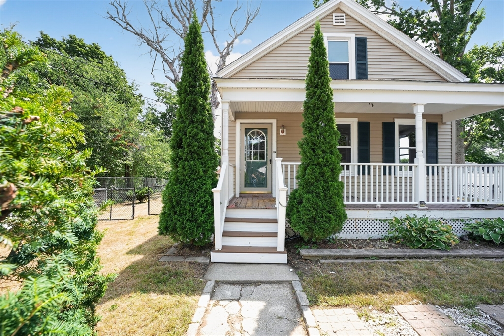 14 Forestvale Road Boston, MA 02136 - Photo 3 of 22