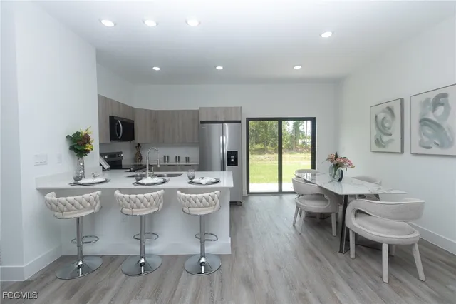 $284,900 | 8109 Olive Court, LaBelle, FL 33935