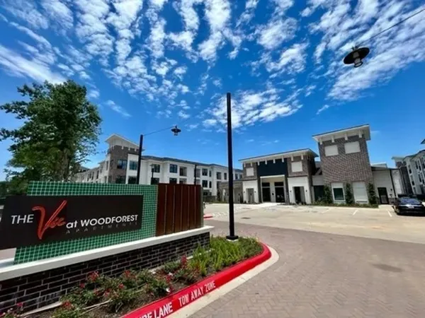 $1,369 | 1800 Central Pine Street, Unit 1306, Montgomery, TX 77316