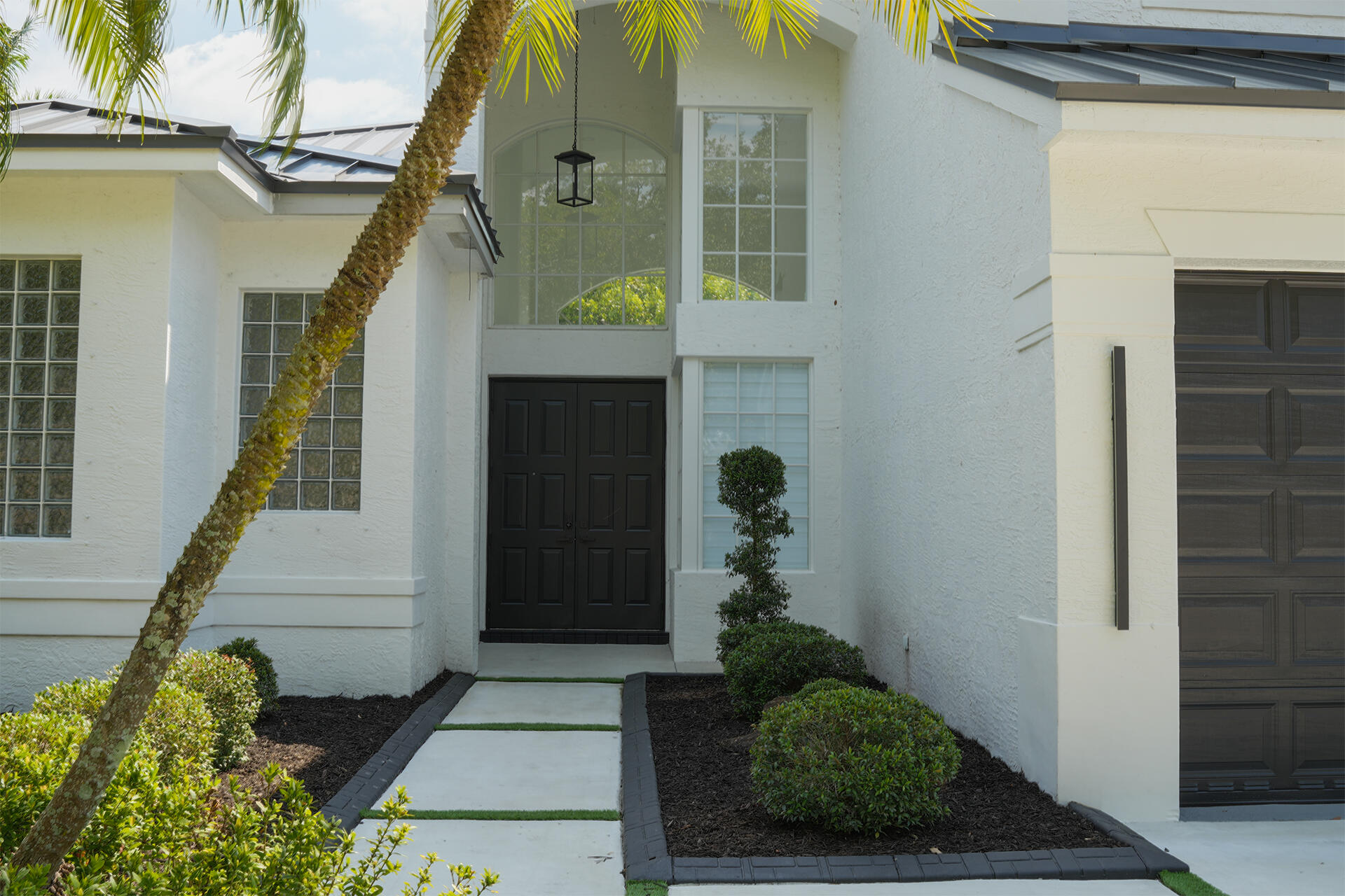 5227 Southwest 195th Terrace Miramar, FL 33029 - Photo 4 of 58 5227Front5