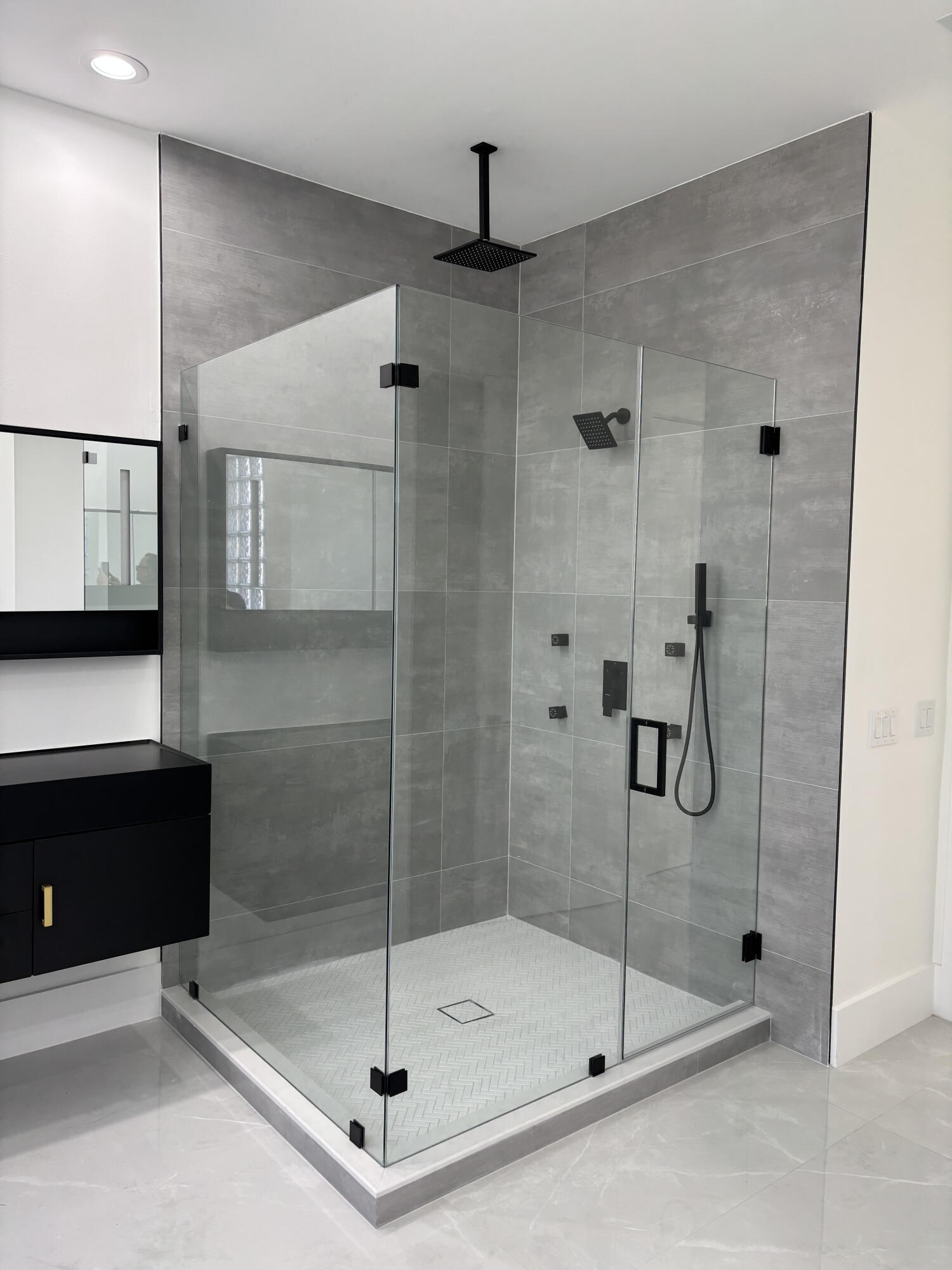 5227 Southwest 195th Terrace Miramar, FL 33029 - Photo 43 of 58 a bathroom with a shower