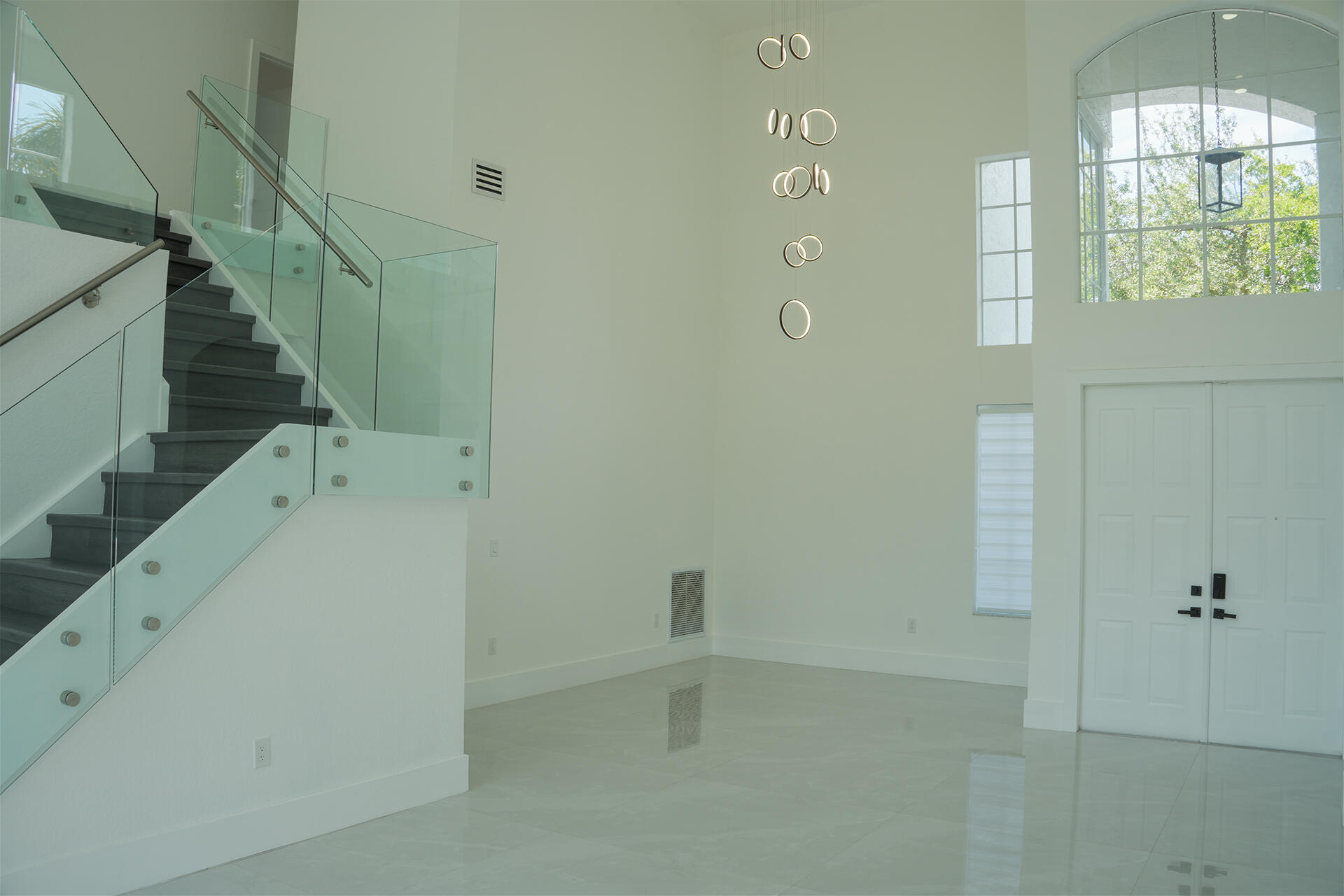 5227 Southwest 195th Terrace Miramar, FL 33029 - Photo 6 of 58 a view of a hallway with stairs