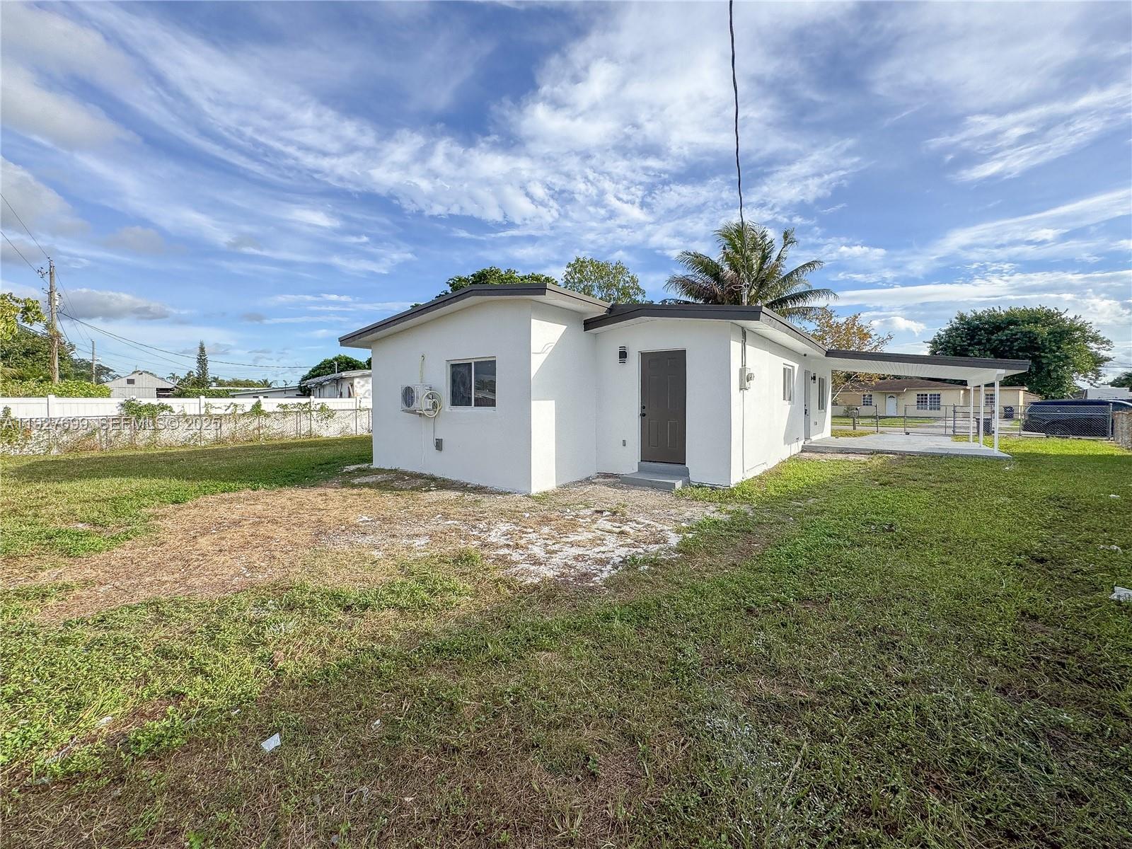 14481 Southwest 291st Street Homestead, FL 33033 - Photo 20 of 21 Gallery Image 20