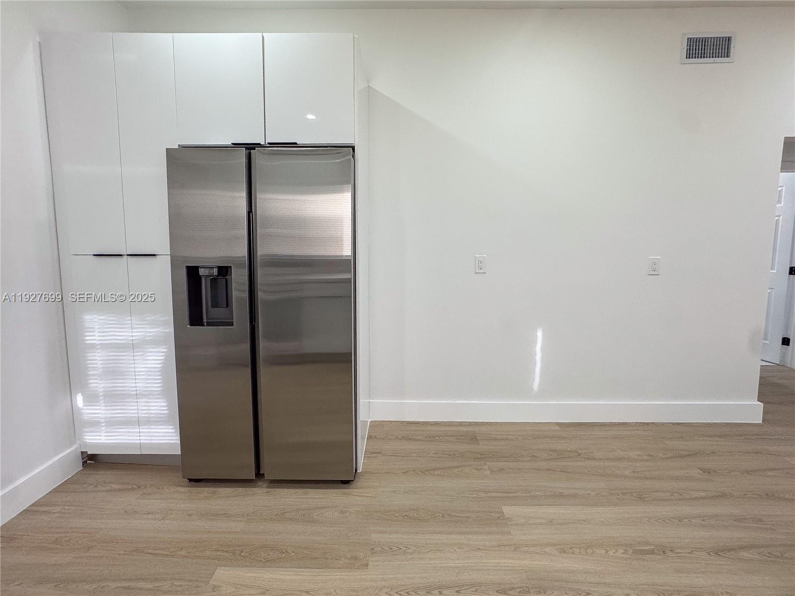 14481 Southwest 291st Street Homestead, FL 33033 - Photo 10 of 21 Gallery Image 10