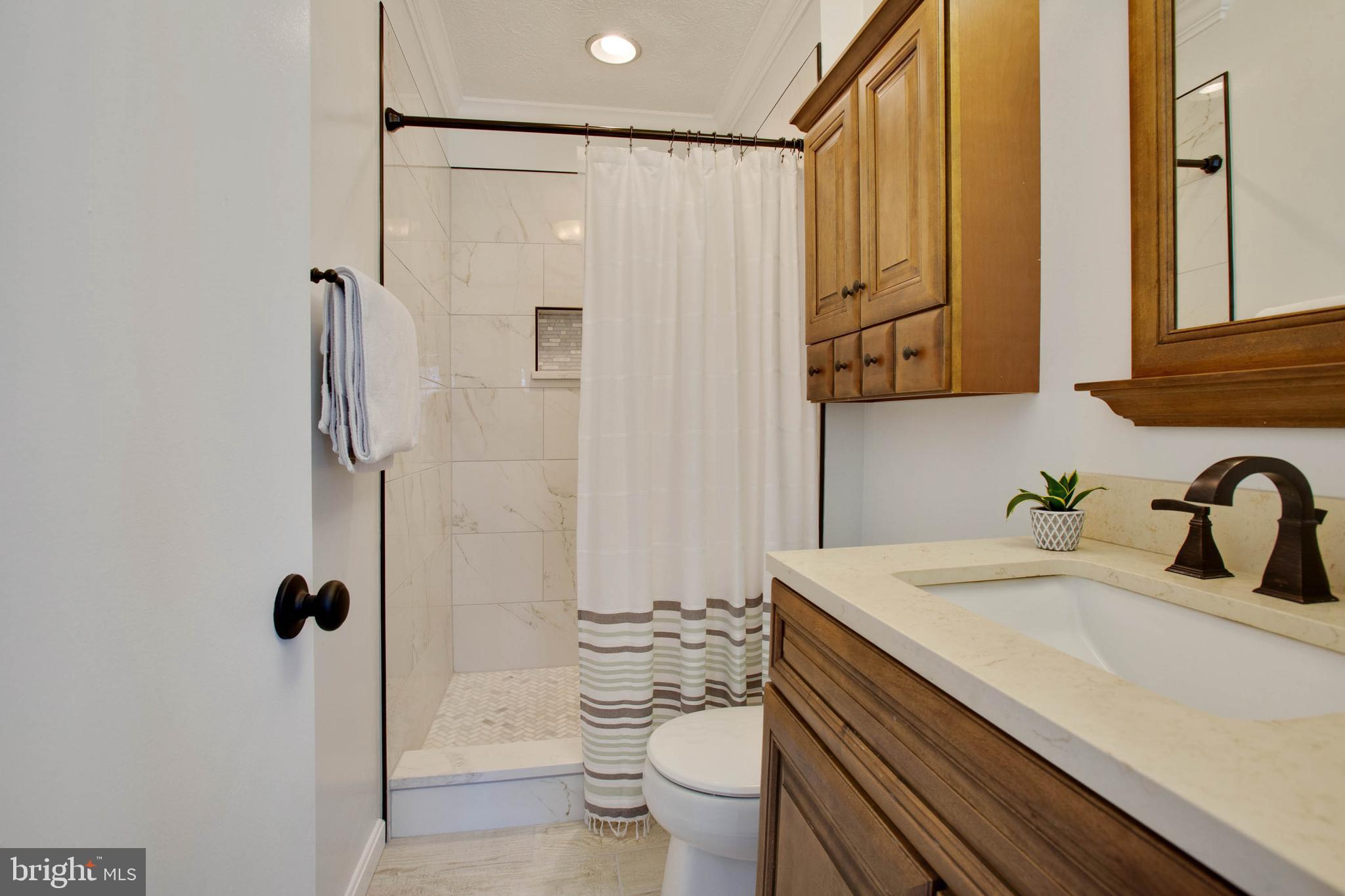 2034 Hackberry Road Baltimore, MD 21221 - Photo 16 of 33