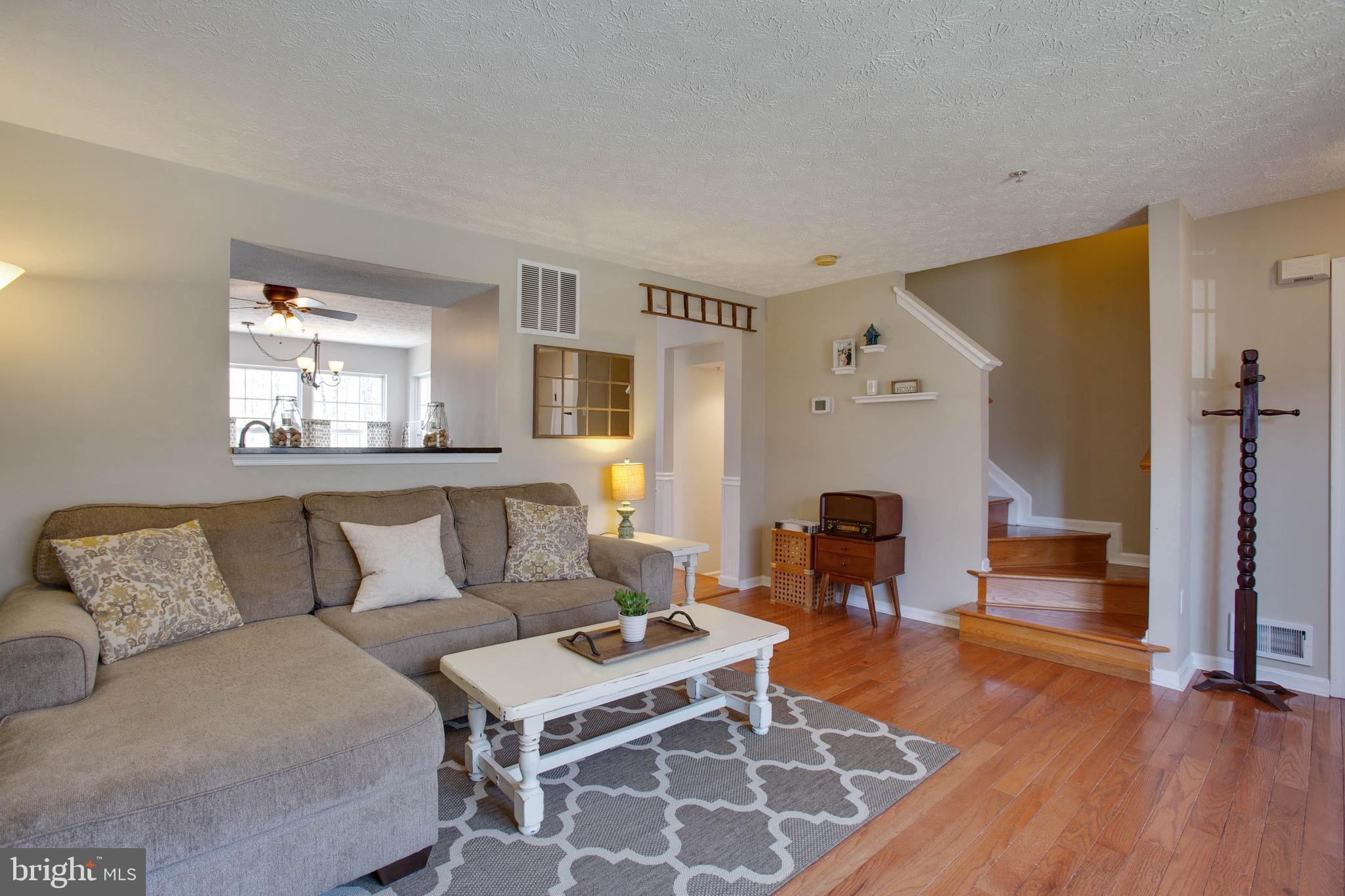 2034 Hackberry Road Baltimore, MD 21221 - Photo 5 of 33