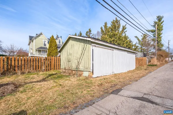 $635,000 | 428 Maple Avenue, Waynesboro, VA 22980