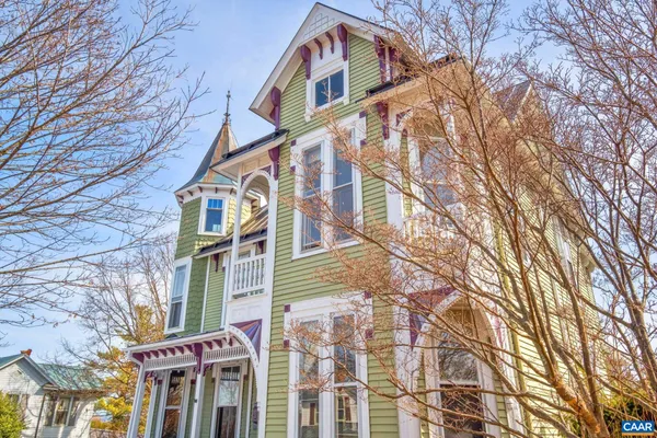 $635,000 | 428 Maple Avenue, Waynesboro, VA 22980