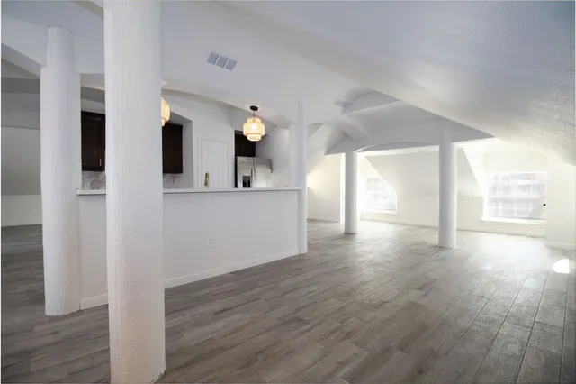 $470,000 | 5201 Chapman Street, Houston, TX 77009