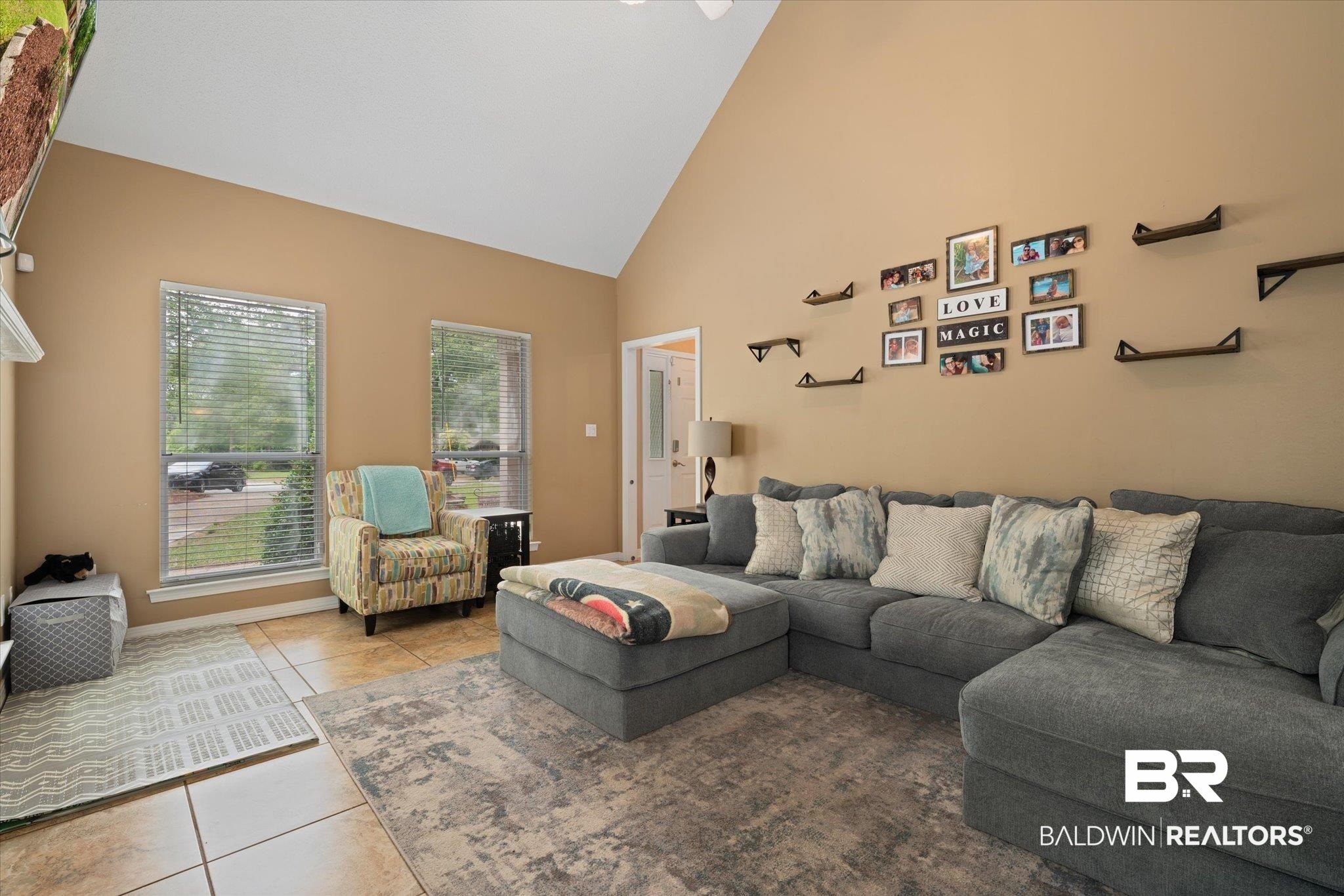 108 Golmon Circle Daphne, AL 36526 - Photo 5 of 23