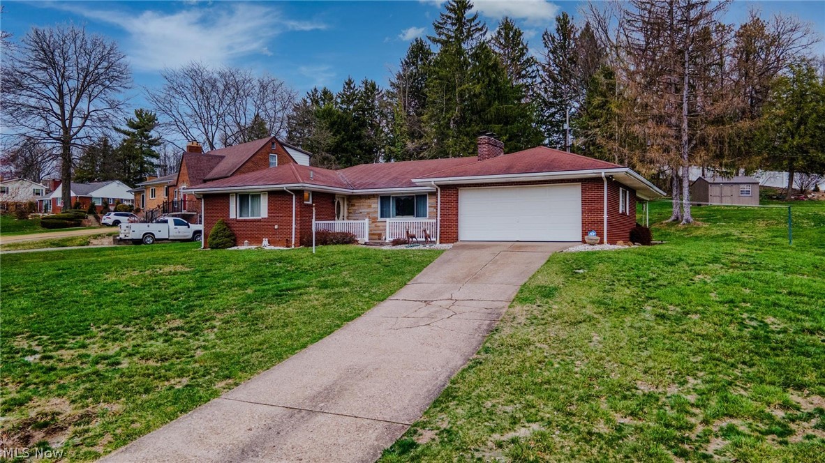 132 Bryden Road Steubenville, OH 43953 - Photo 3 of 34