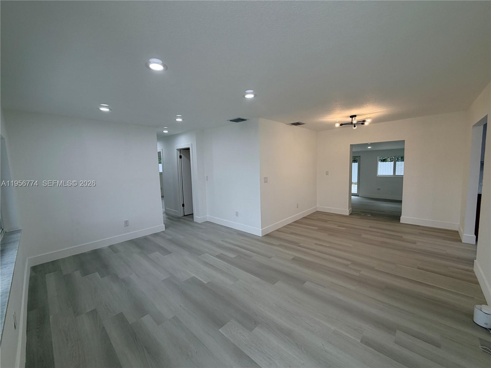 15111 Southwest 299th Street Homestead, FL 33033 - Photo 13 of 30