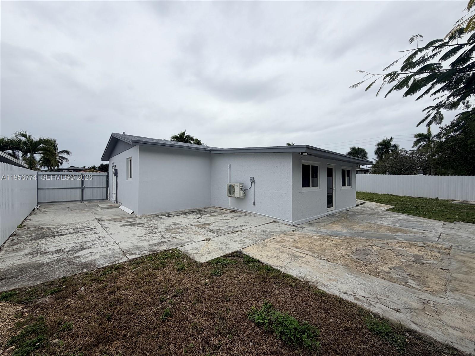 15111 Southwest 299th Street Homestead, FL 33033 - Photo 7 of 30