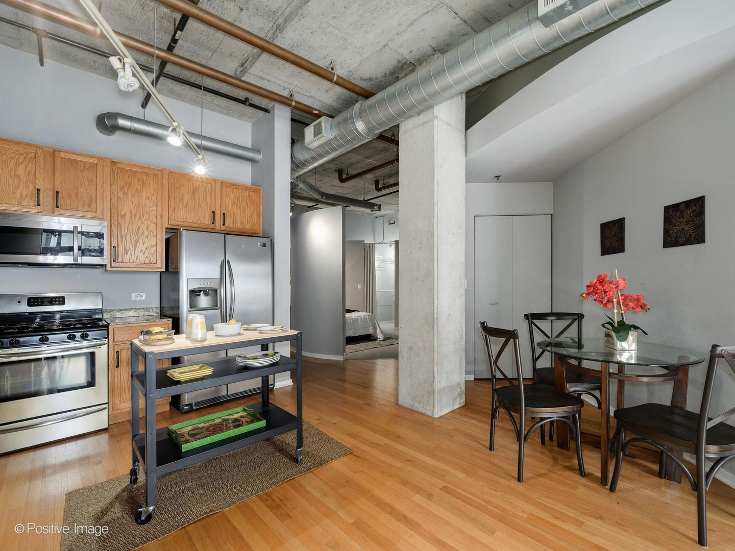 933 West Van Buren Street, Unit 823 Chicago, IL 60607 - Photo 11 of 24